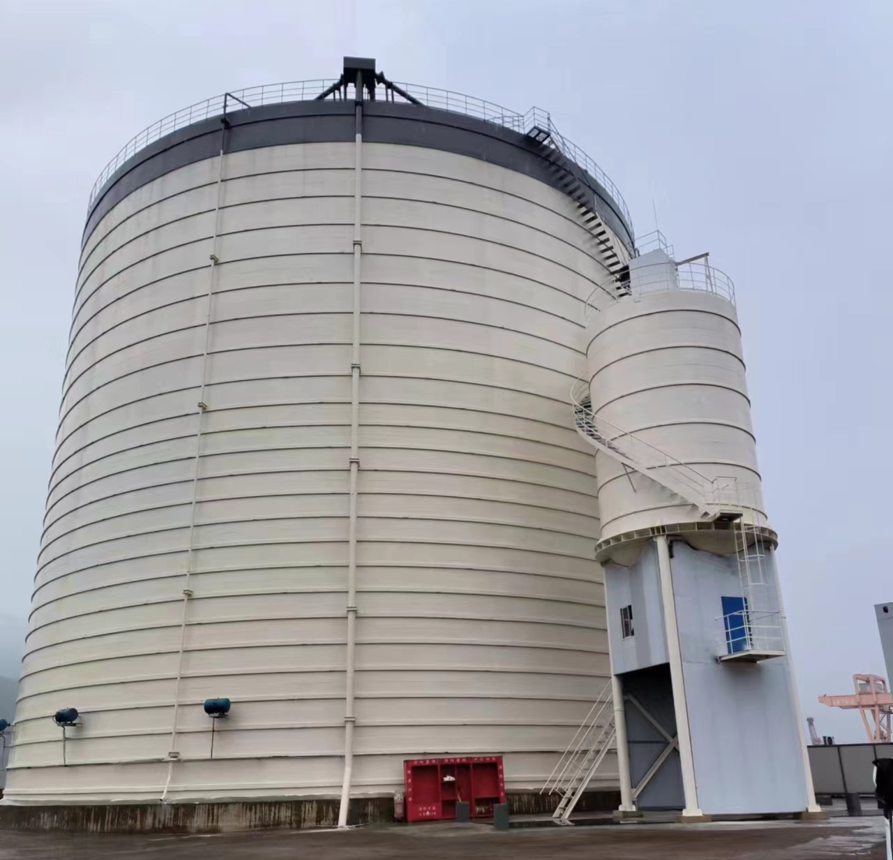 民乐10万吨水泥钢板库